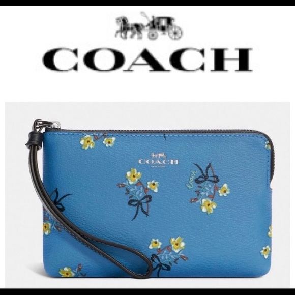 Coach Blue Corner Zip Wristlet With Floral Bow Print Brand New With Tag - Picture 1 of 10